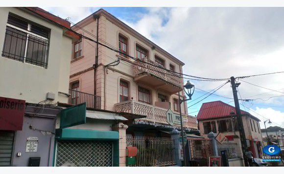 Immeuble - Bourg - La Trinité