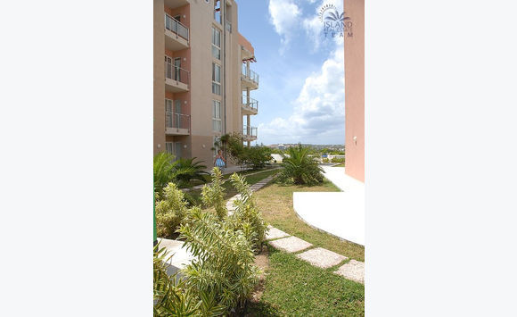Bleu Marine bâtiment A
