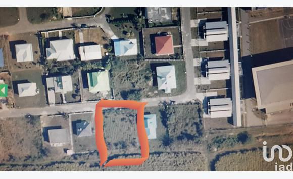 Terrain 754 m²