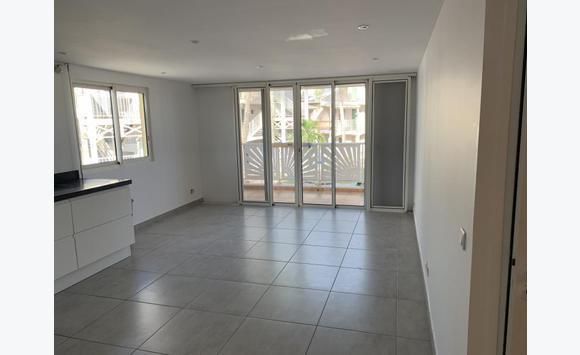 Apartment T4 at Orient Bay