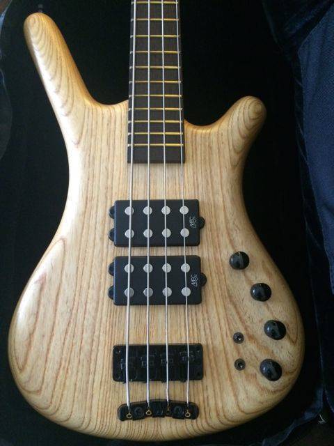 warwick corvette double buck bass