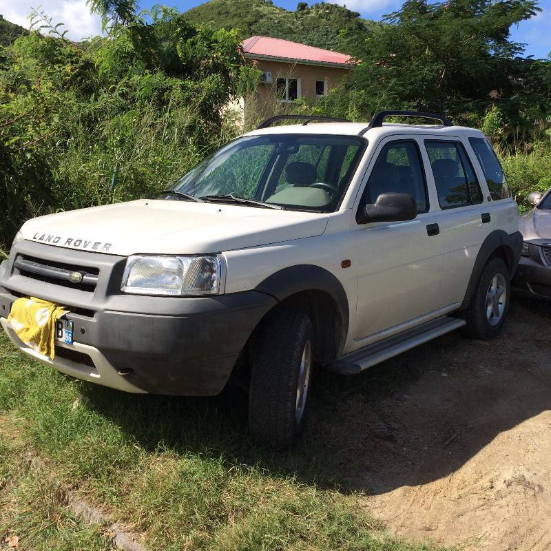 Land rover freelander 1. 8l essence Voitures SaintMartin • Cyphoma