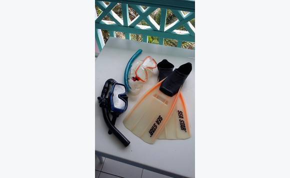Kit de plongée jaune tuba masque palmes 38-39 Dream Diver