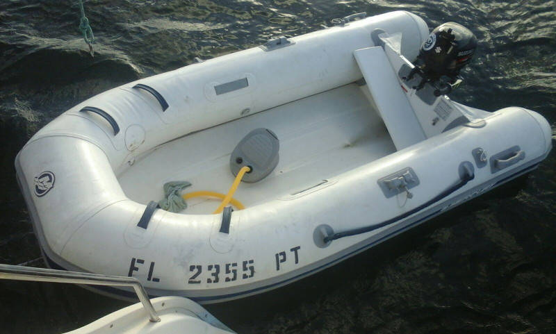 Dinghy Mercury With Suzuki 2 5 Hp 4 Stroke Engine Tenders Trailers Saint Martin Cyphoma