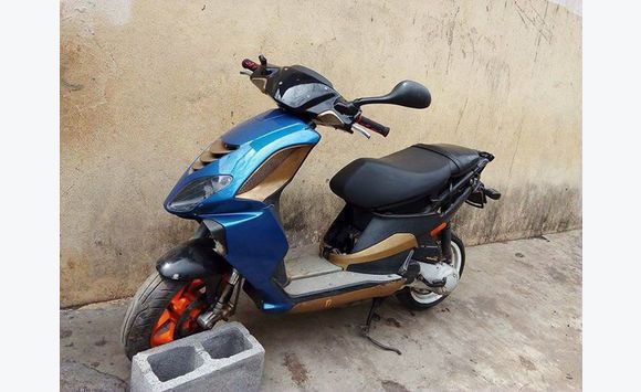 Moto 700 Nrg Mc4 Motos Scooter Quad La Réunion Cyphoma