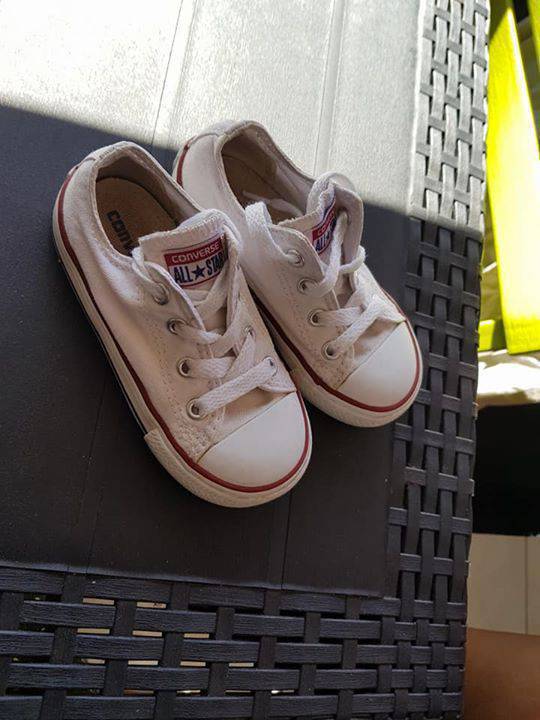 converse enfant taille 23