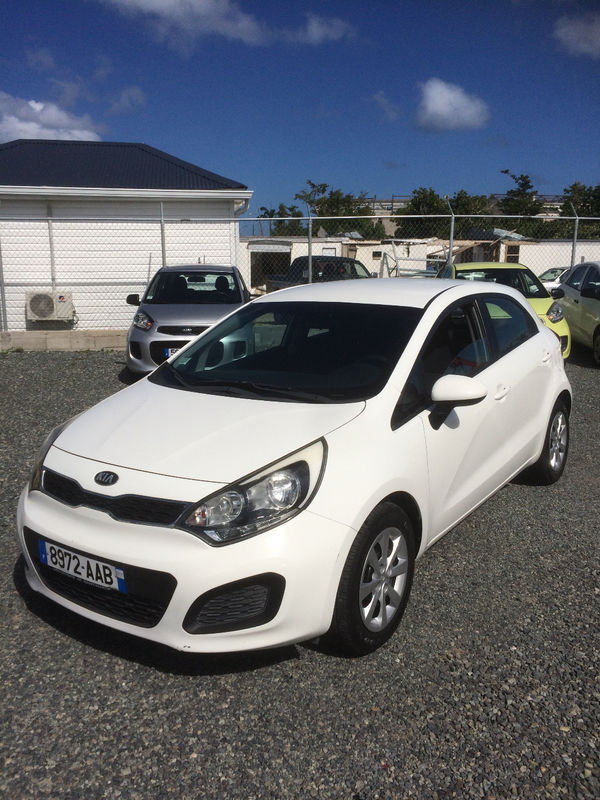 Kia Rio 14 Cars Sint Maarten Cyphoma