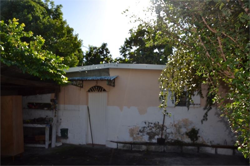 Maison de ville à rénover Ventes Maison Guadeloupe • Cyphoma