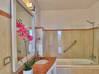 Photo de l'annonce sumptuous duplex loft 2 bedr 2. 5 bath Pointe Pirouette Sint Maarten #1