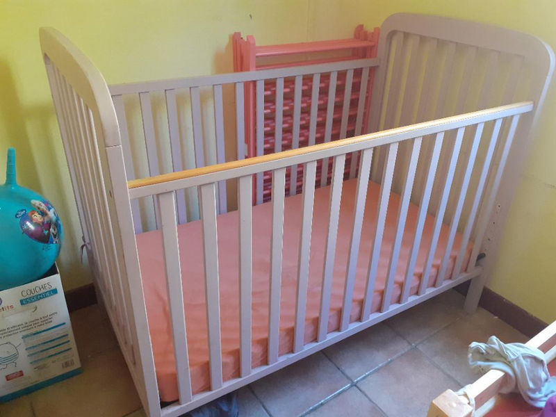 couches nursery